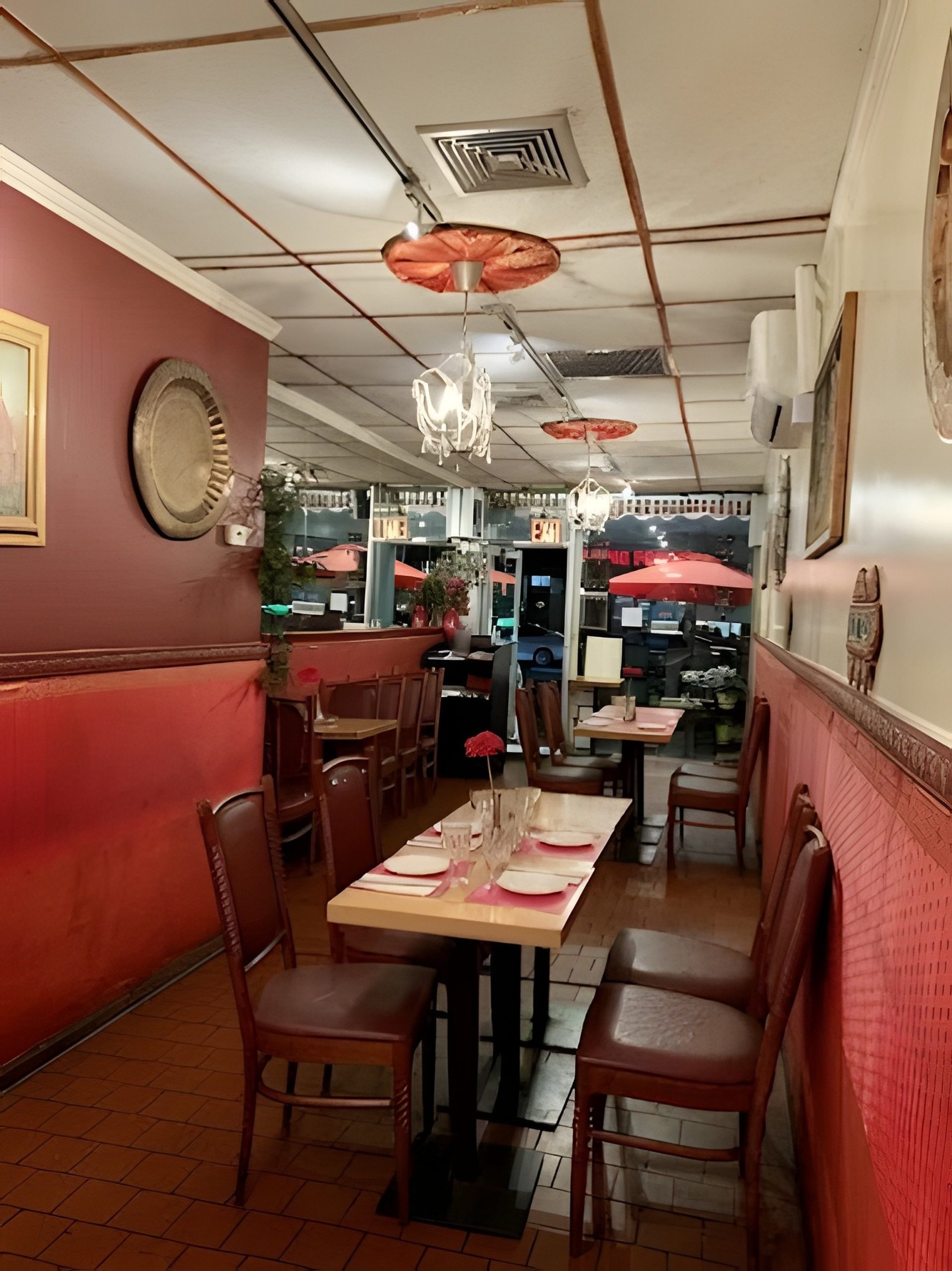 Cozy Dining With BYOB